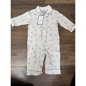 Petite Plume Pajamas Brushed Cotton Classic Romper White Snowflake Sz 6-12m NWT